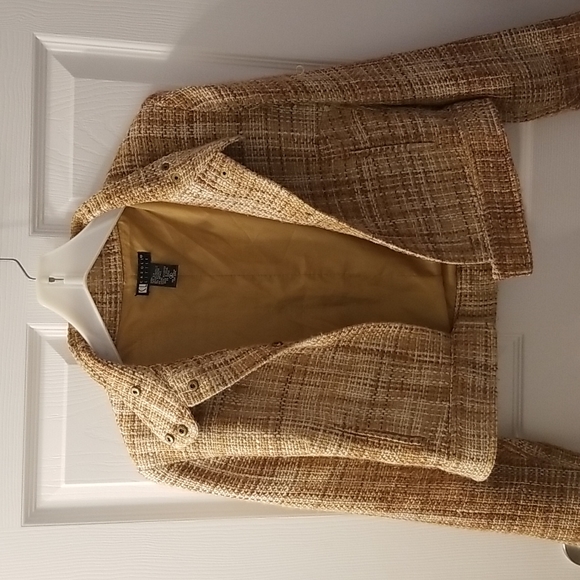 Textured jacket - Picture 4 of 5